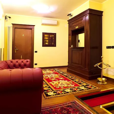 Relax Style House 3*